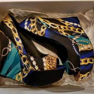 Aldos Women's platform heels